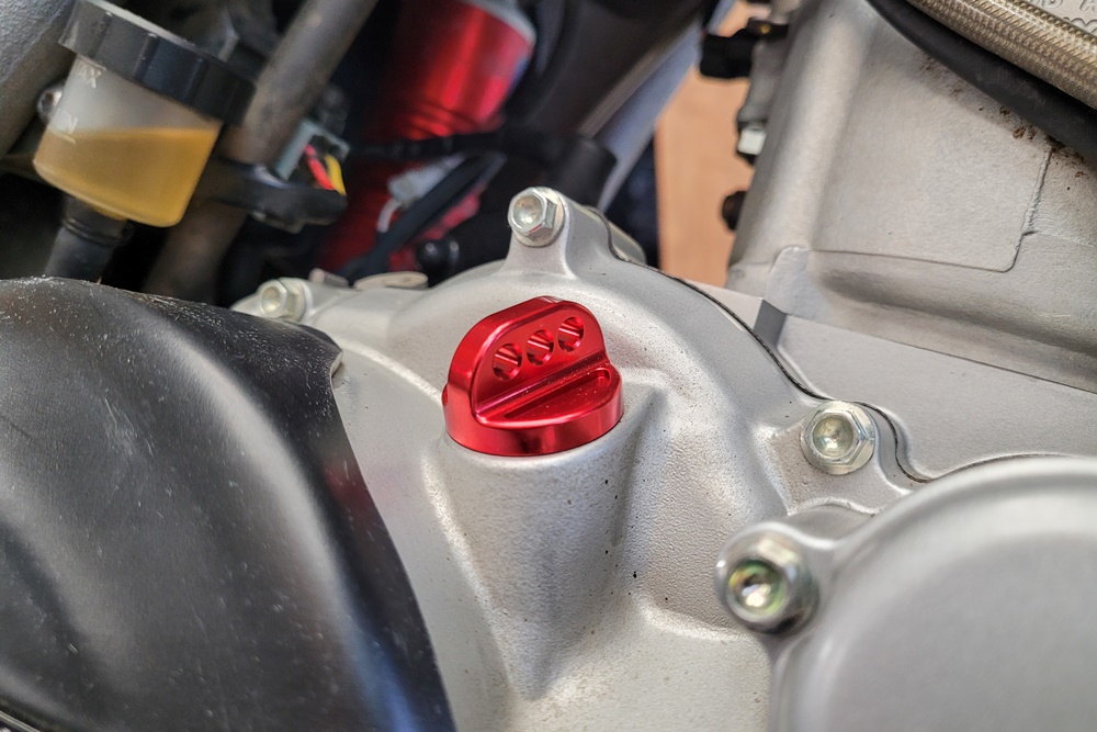 Titan TAR00020 AJP PR7 OIL FILLER PLUG