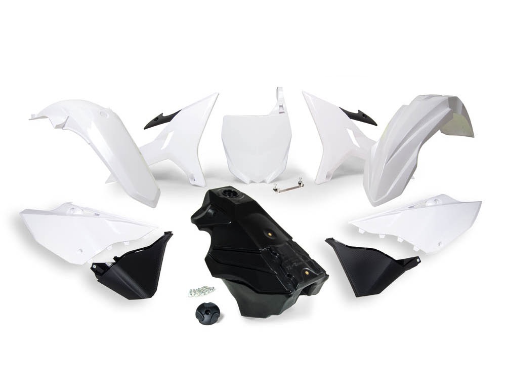 RTech Revolution Plastic Kit for Yamaha Bikes (2002-2022) - 7 PCS - (Black/White)